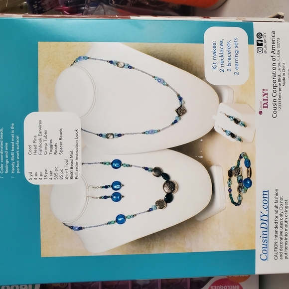 Blue Electronic Component Kit 630 - Picture 2 of 2